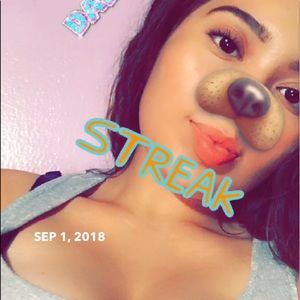 Meet your Posher, Reyna